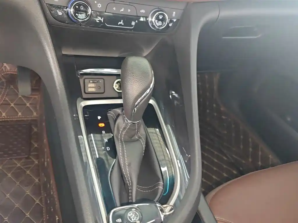 Buick GL6 2019 Model 18T 6-Seater Connected Luxury Version China V фото 14