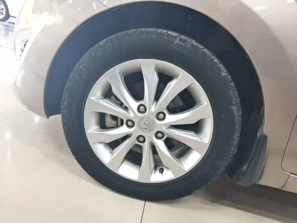 Hyundai Langdong 2017 2016 1.6L Automatic Smart Edition