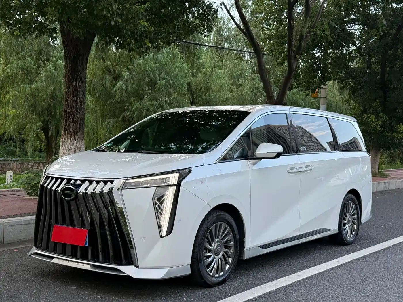GAC Trumpchi Trumpchi M8