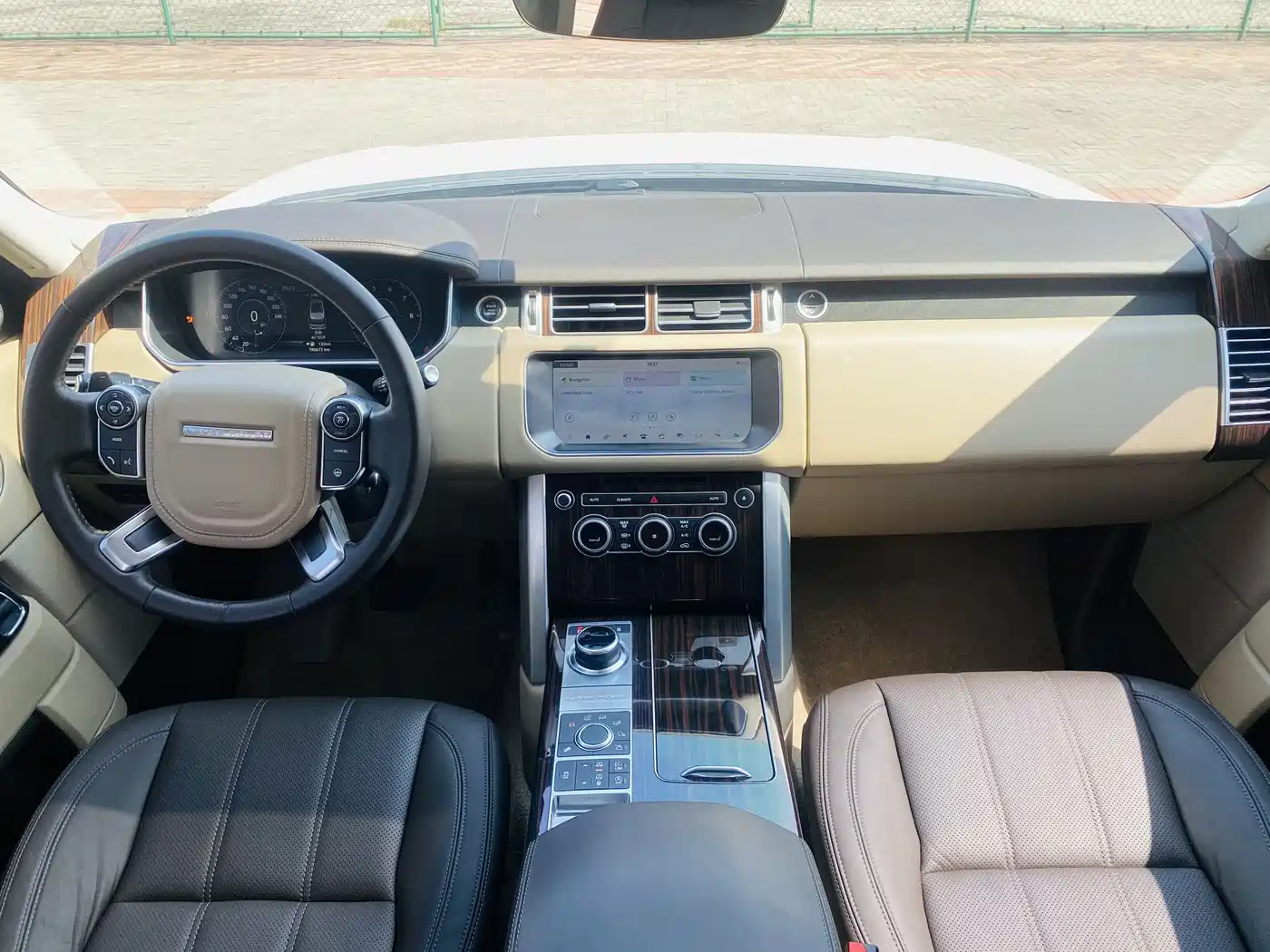 Land Rover Range Rover 2017 3.0 SC V6 Vogue LWB (Long Wheelbase) фото 6