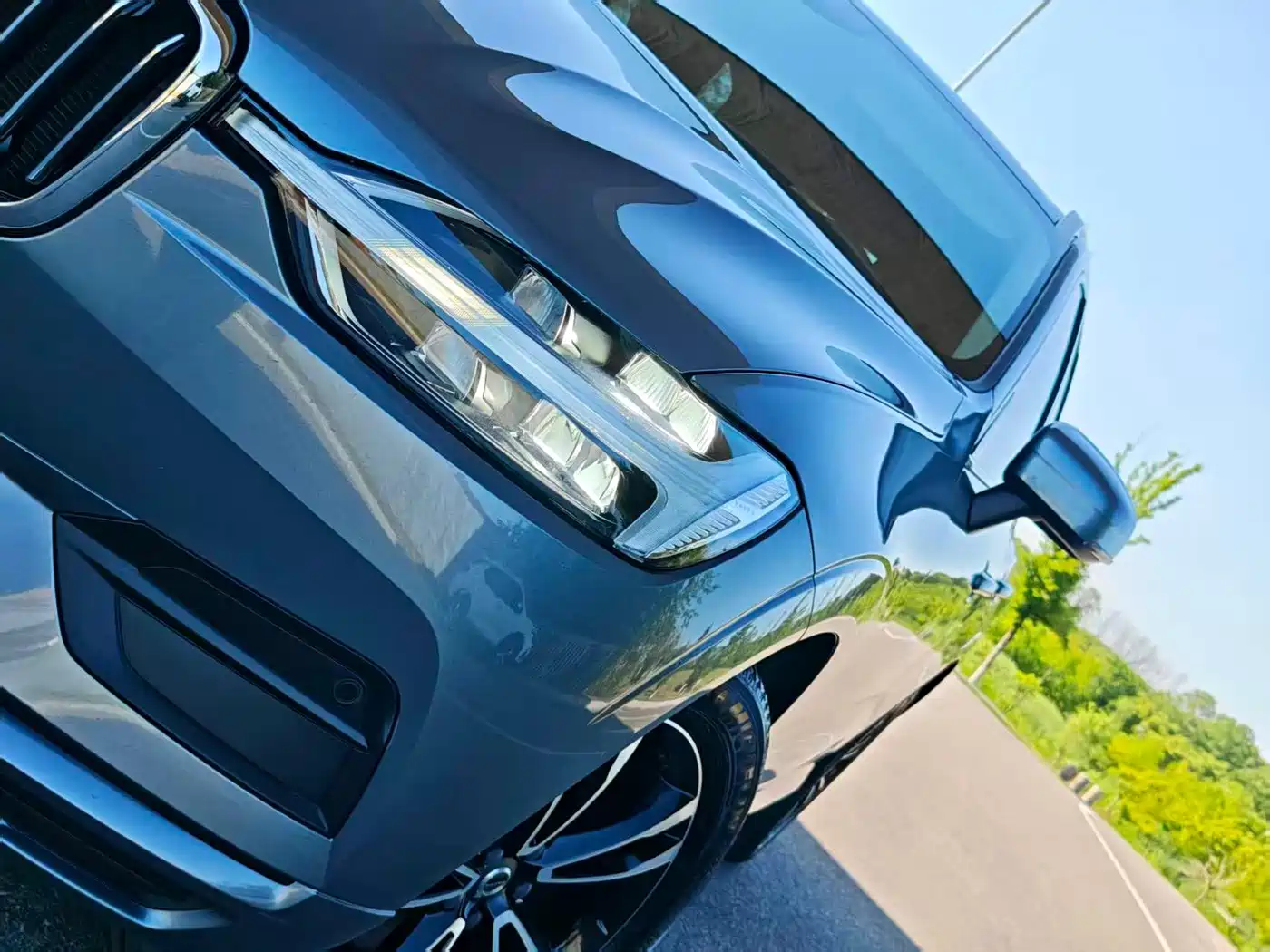Фото 4 - Volvo XC60
