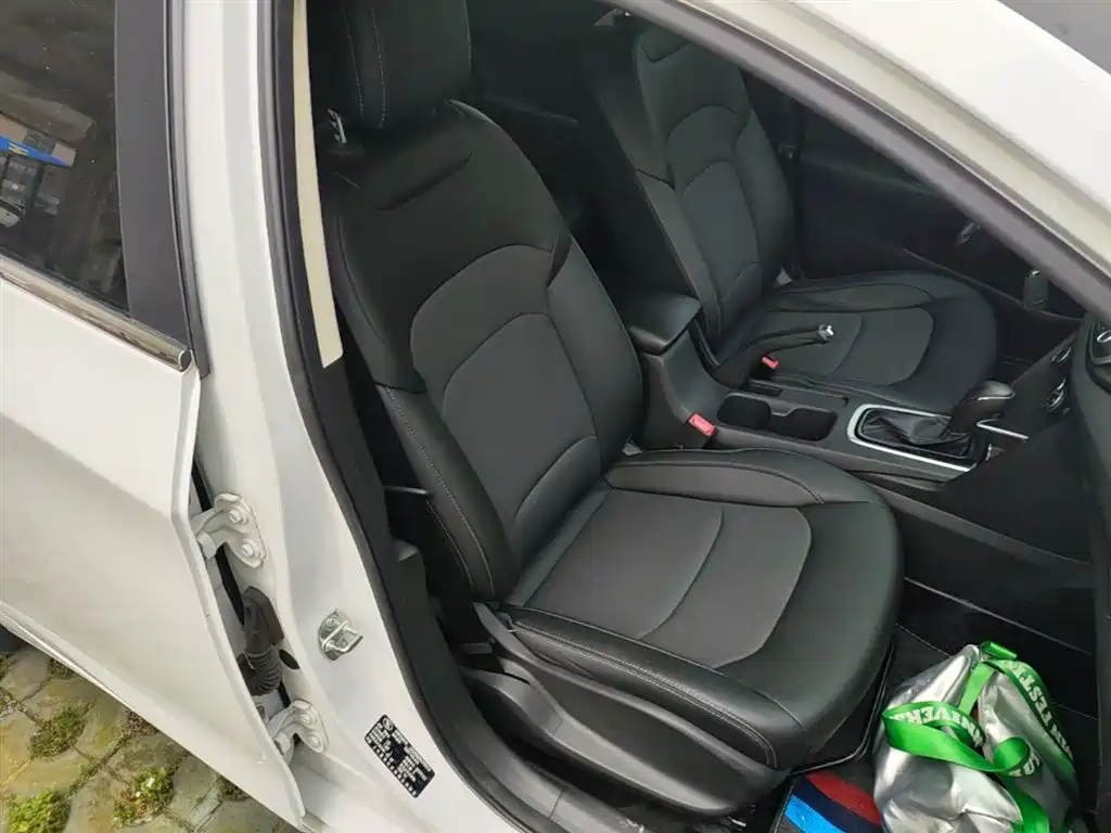 Chevrolet Cavalier 2018 320 Auto Joy Edition фото 25