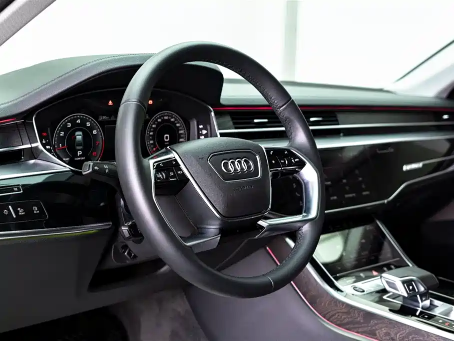 Audi A8 2025 A8L 45 TFSI quattro Luxury фото 20