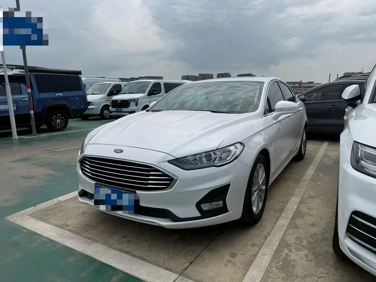 FORD MONDEO