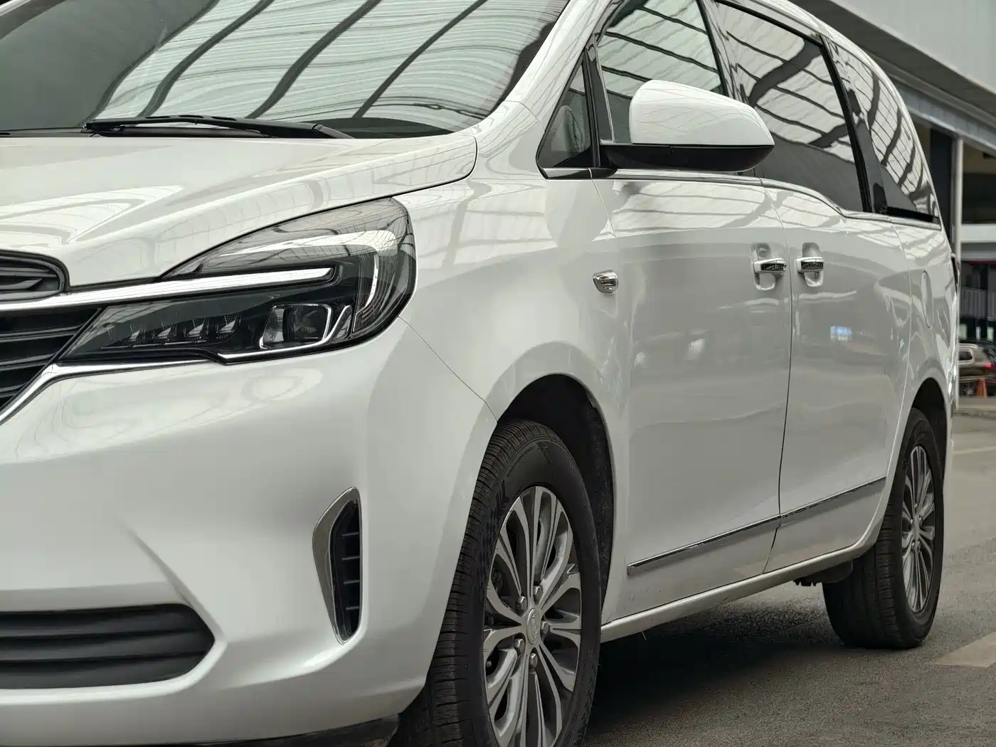 Buick GL8 2021 Land Business Class 652T Luxury фото 22