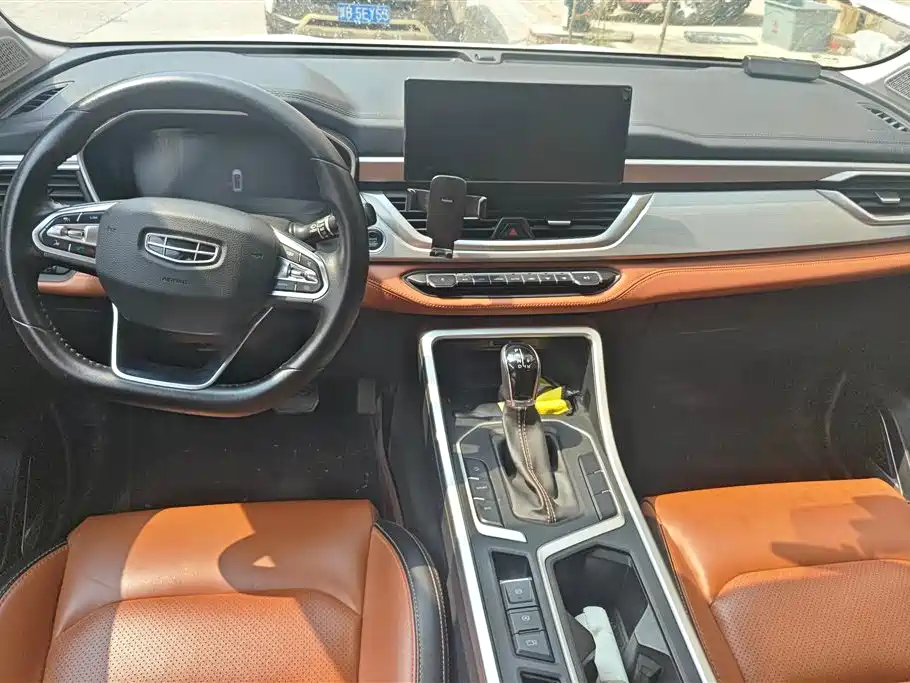 GEELY AUTOMOBILE VISION X6