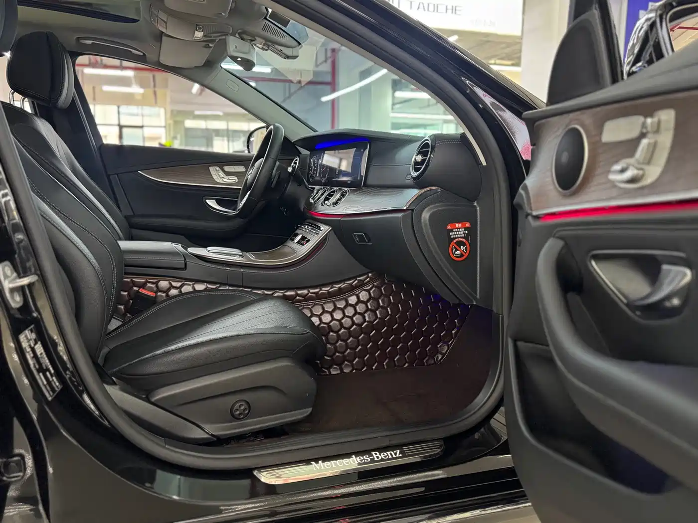 Mercedes-Benz E-Class 2020 Facelift E 300 L Fashion фото 9