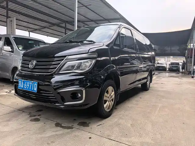 Dongfeng Fengxing Lingzhi 2018 M5L 2.0L 7-Seater Comfort