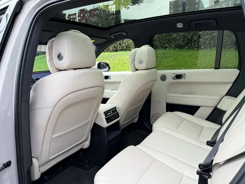 Li Auto L6 2025 2025 Pro Smart Renewal Edition