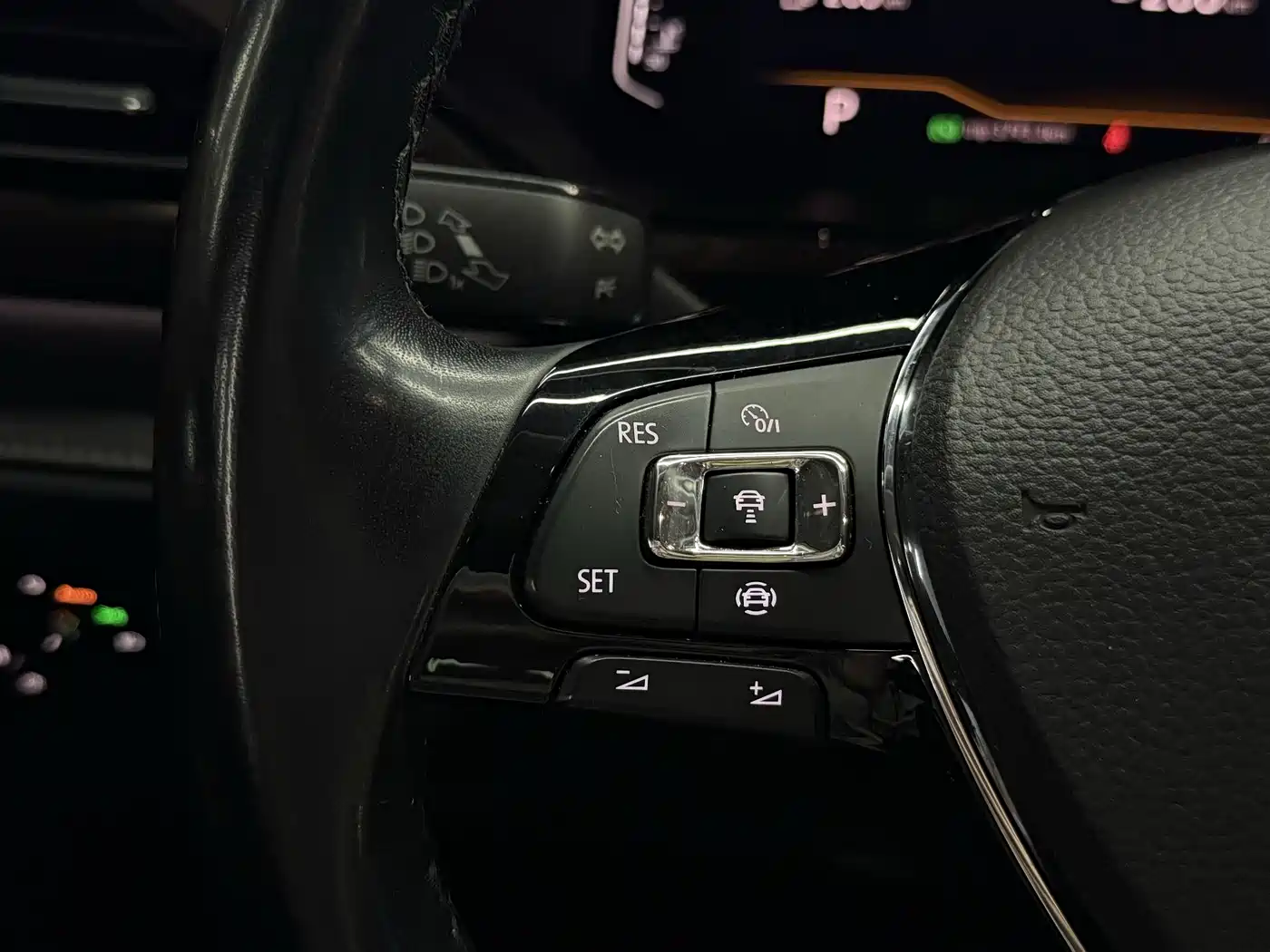 Volkswagen Tharu 2019 Model 280TSI 2WD Flagship Edition China VI фото 16