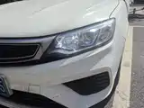 Фото 24 - Geely Vision