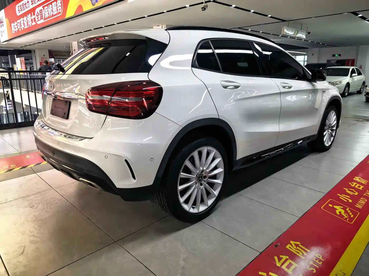 Mercedes-Benz GLA 2018 GLA 200 Polar Limited Edition фото 8