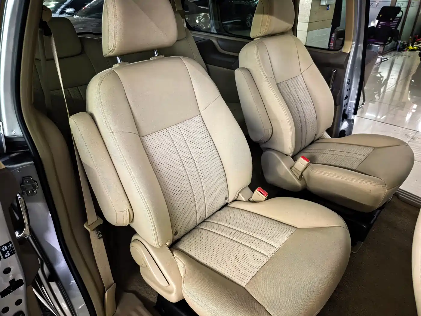 Buick GL8 2014 2.4L Classic Edition фото 7