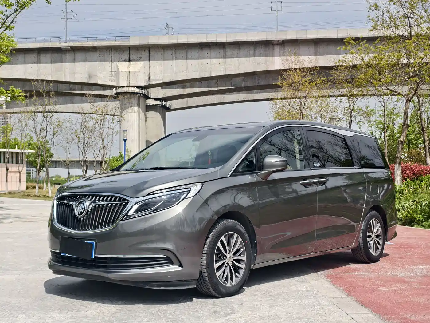 Buick GL8 2017 ES 28T Luxury China V