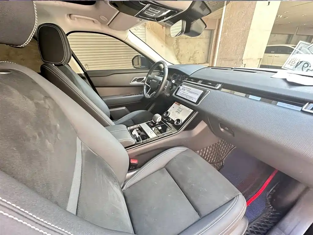 Land Rover Range Rover Velar 2022 250PS фото 9