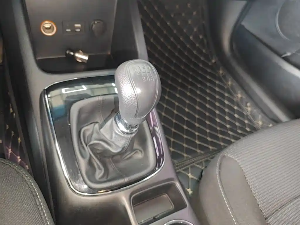 Kia K3 2016 1.6L Manual GL фото 14