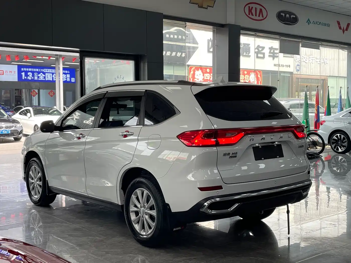 Haval M6 2023 PLUS 1.5T DCT Luxury Smart Connect фото 15