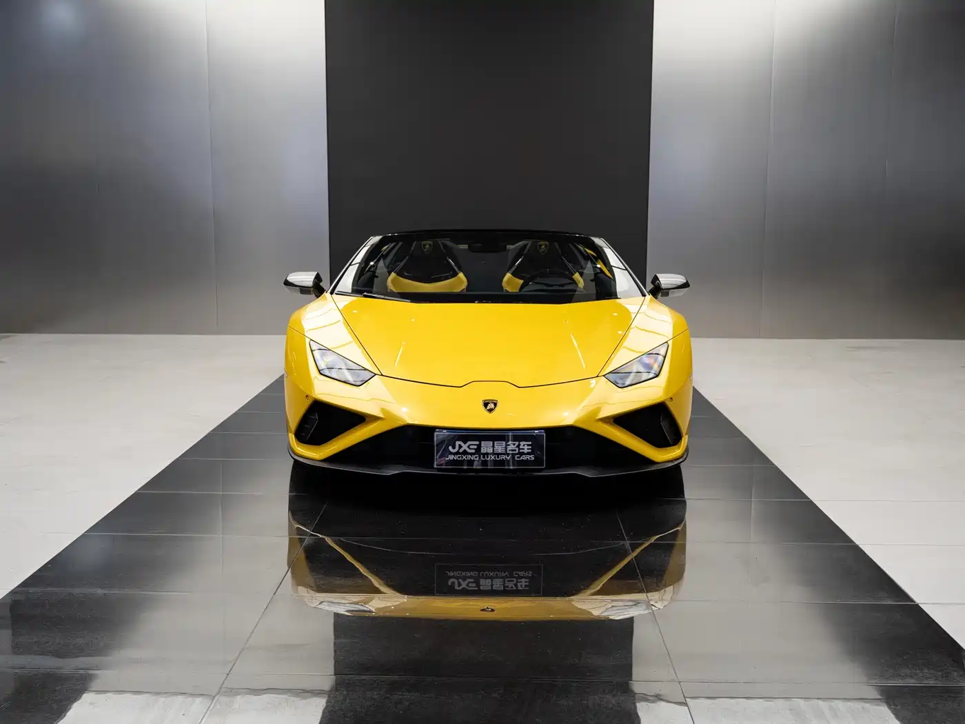 LAMBORGHINI HURACÁN