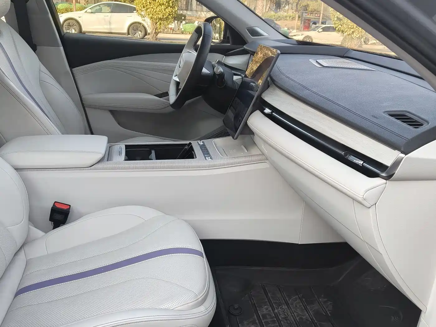 GEELY AUTOMOBILE XINGRUI