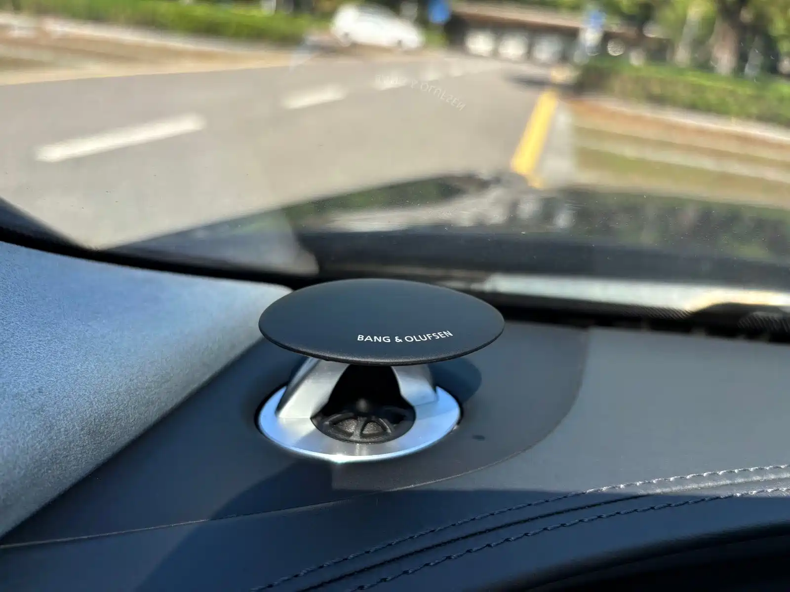 Photo 12 - Audi A8