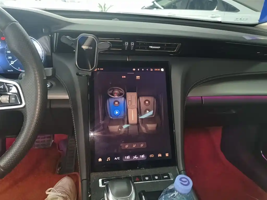 Hongqi H5 2024 2.0T Automatic Smart Connect Flag Smooth Edition фото 13