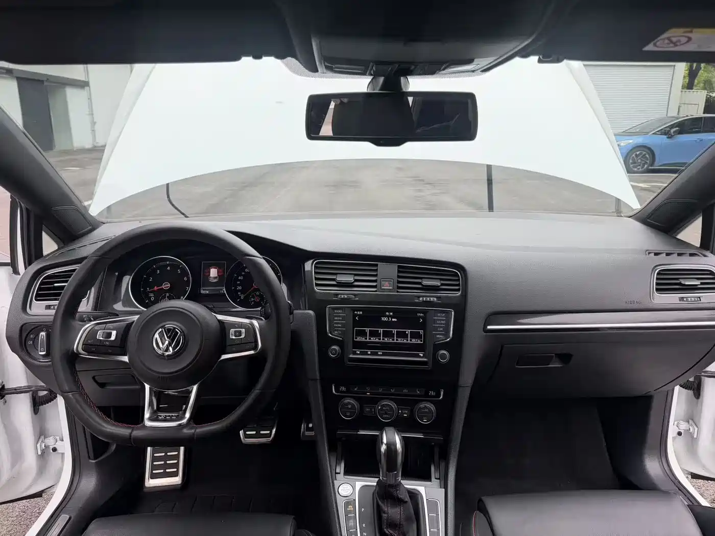 Volkswagen Golf GTI 2016 2.0TSI GTI фото 12
