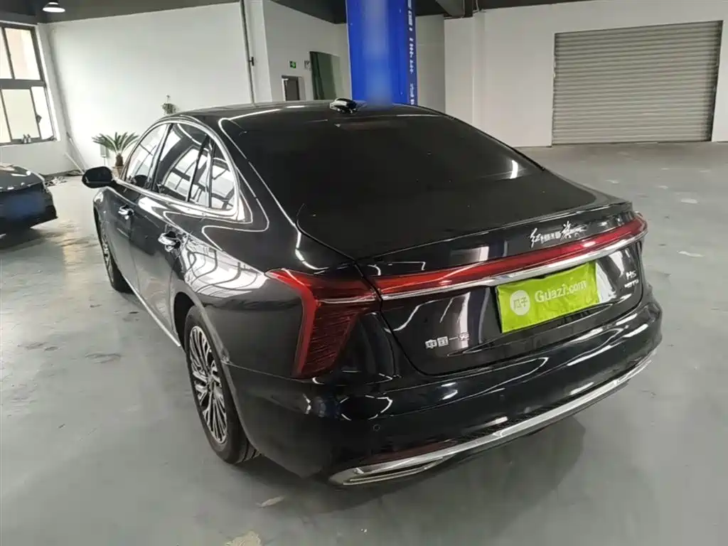 Hongqi H5 2024 2.0T Automatic Smart Connect Flag Smooth Edition фото 5