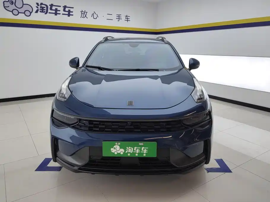 2023 Lynk & Co 01 EM-P