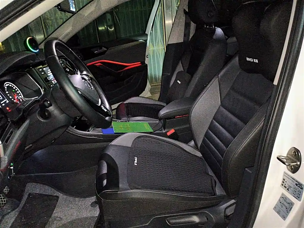 Volkswagen Sagitar 2019 200TSI DSG Comfort Version China V фото 8