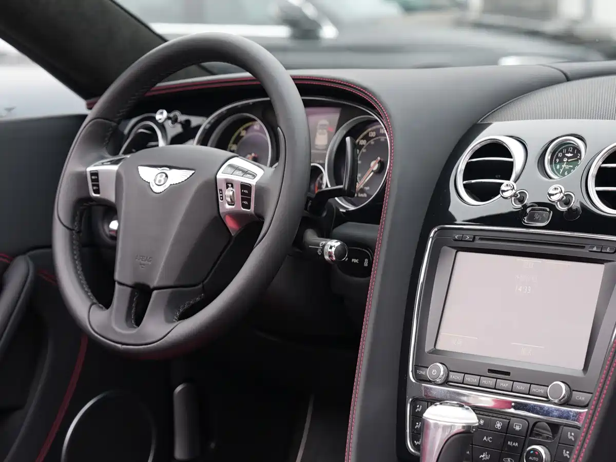 Bentley Continental 2012 2012 6.0T GTC W12