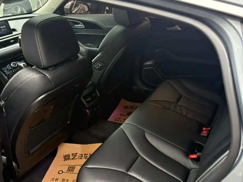 Hongqi H5 2019 30TD Smart Connect Agile Edition фото 5