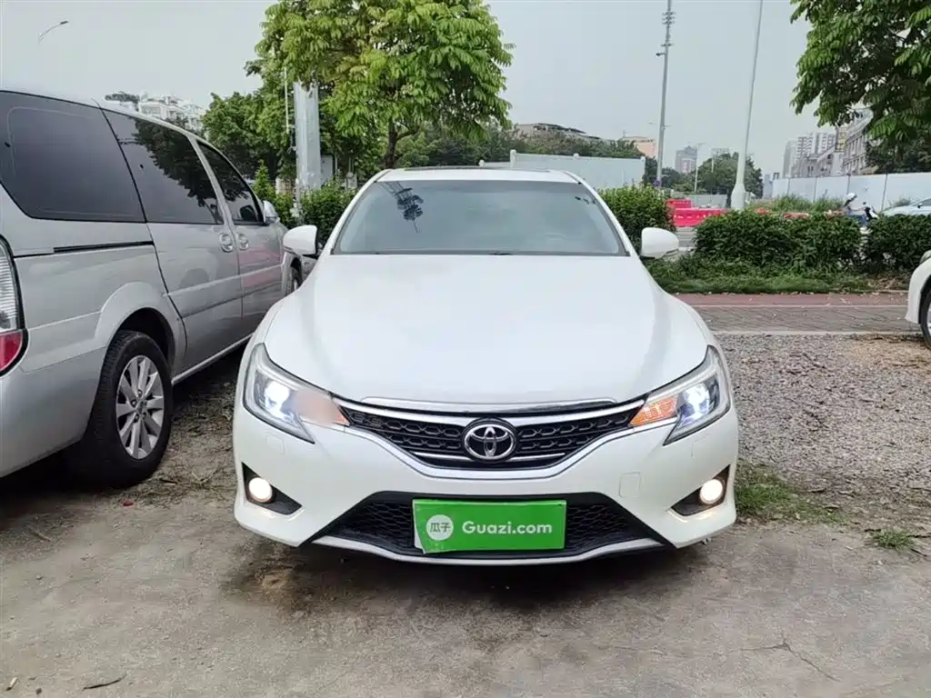 Toyota Reiz 2013 2.5V Premium Edition фото 3