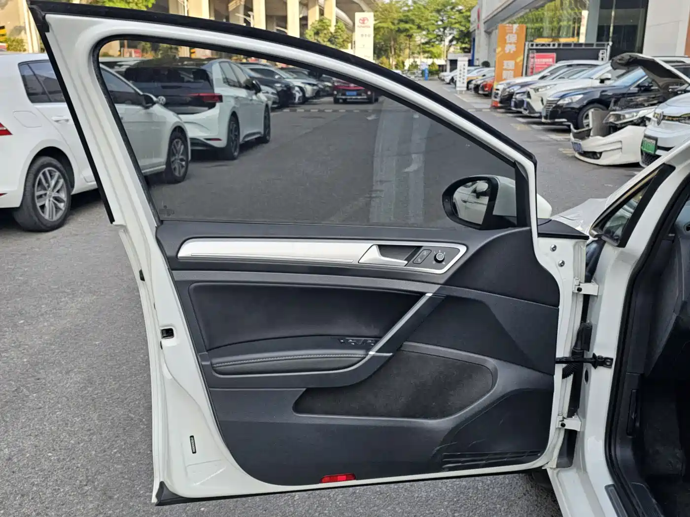 Volkswagen Golf 2020 280TSI DSG Comfort фото 4