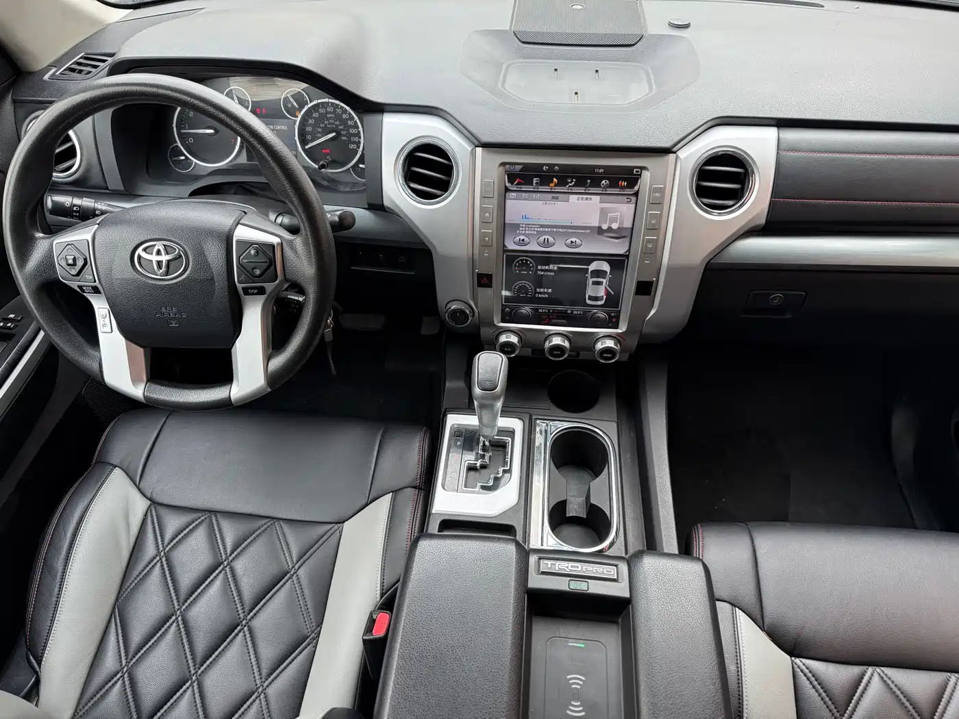 Toyota Tundra 2014 5.7L TRD Pro фото 13
