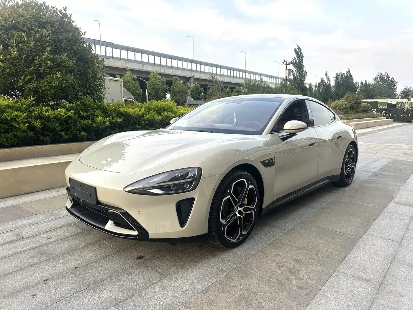 Xiaomi Auto Xiaomi SU7 2024 RWD Long Range Intelligent Driving Edition фото 2