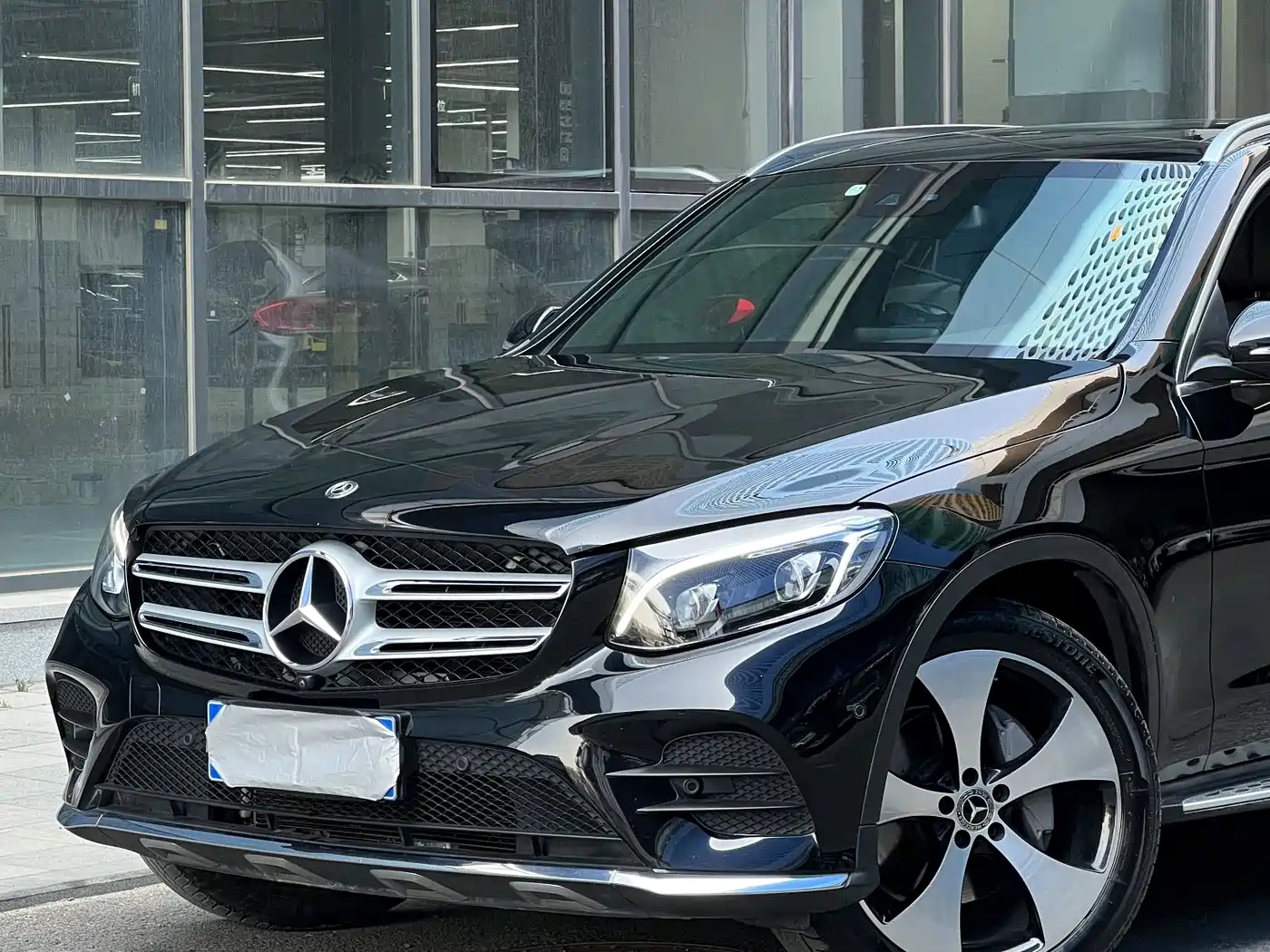 Mercedes-Benz GLC 2018 GLC 300 4MATIC Dynamic фото 3