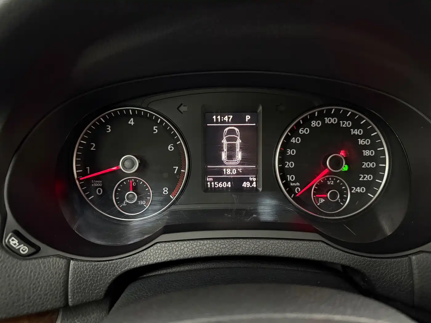 Volkswagen Sharan 2013 1.8TSI Comfort фото 4