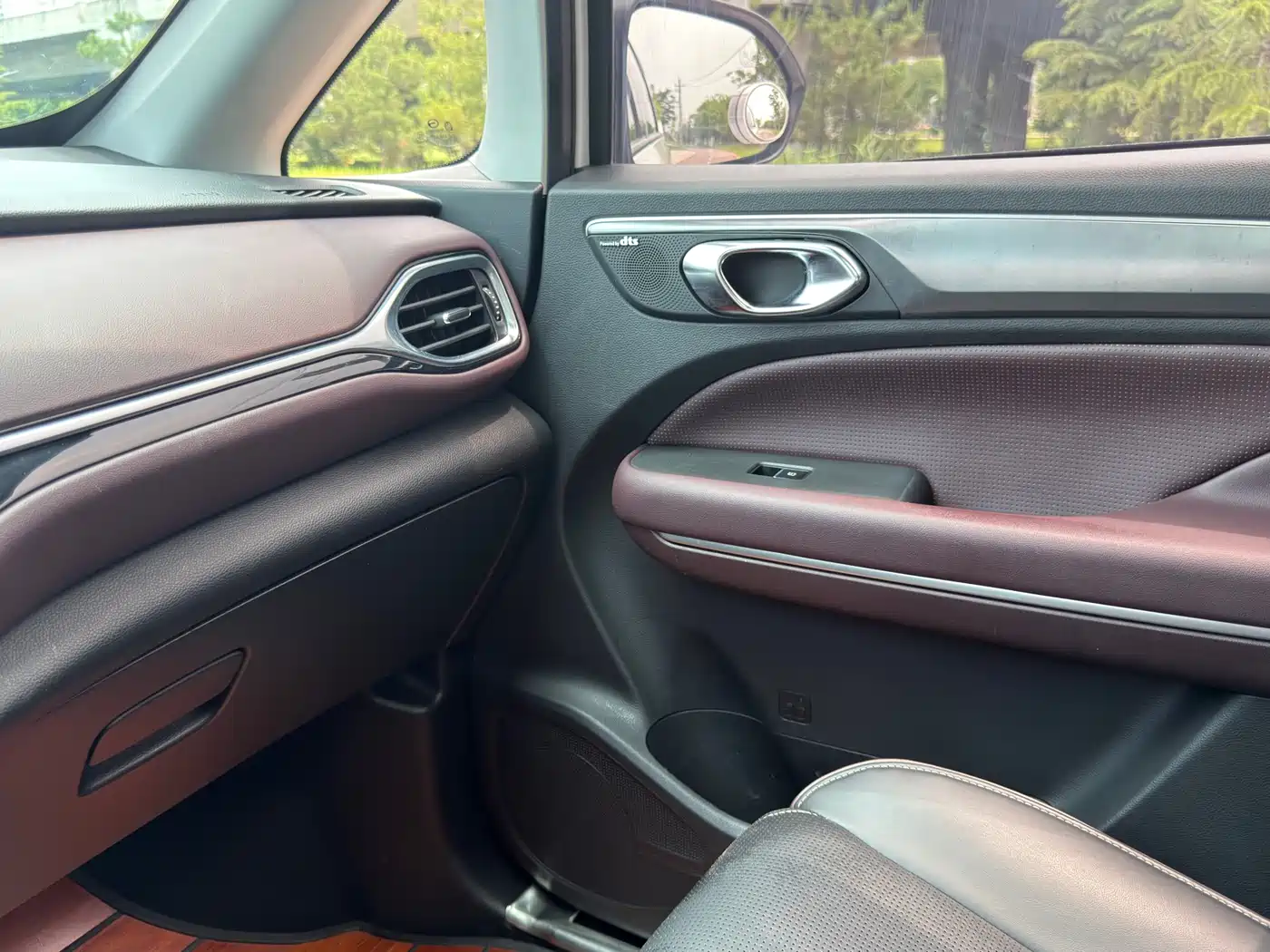 GAC Trumpchi Trumpchi M6 2023 PRO 270T DCT Luxury Edition фото 7
