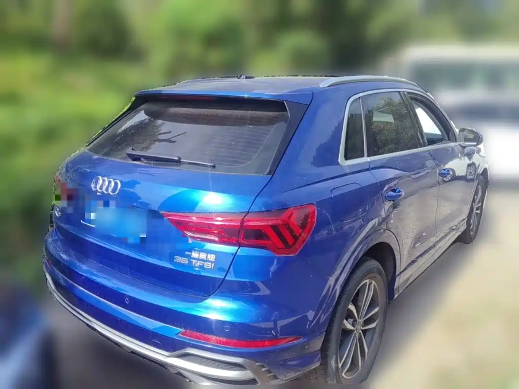 Фото 10 - Audi Q3
