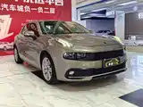 Фото 3 - Lynk & Co 03