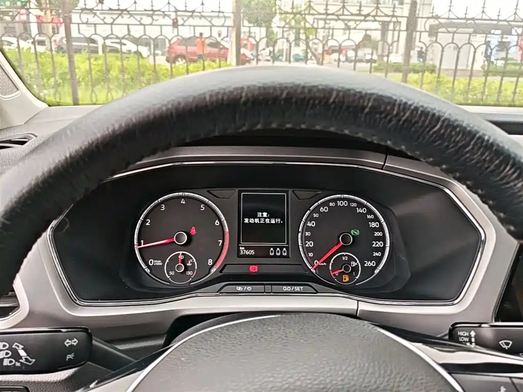 VOLKSWAGEN TU KAI