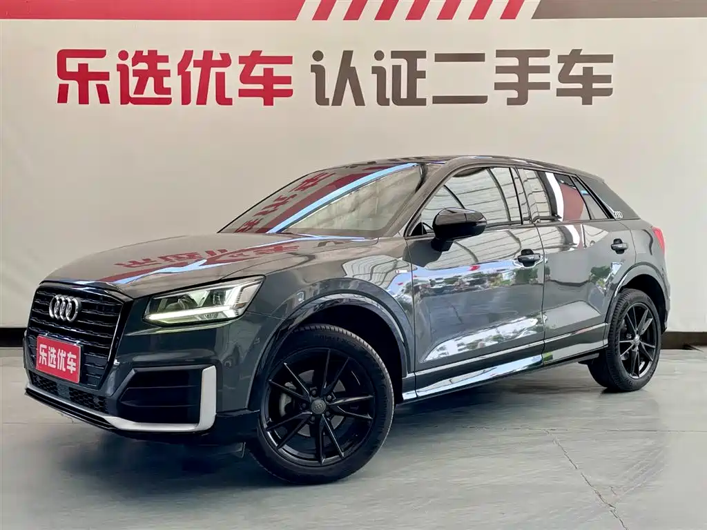 Audi Q2L 2020 35 TFSI Progressive Dynamic Model