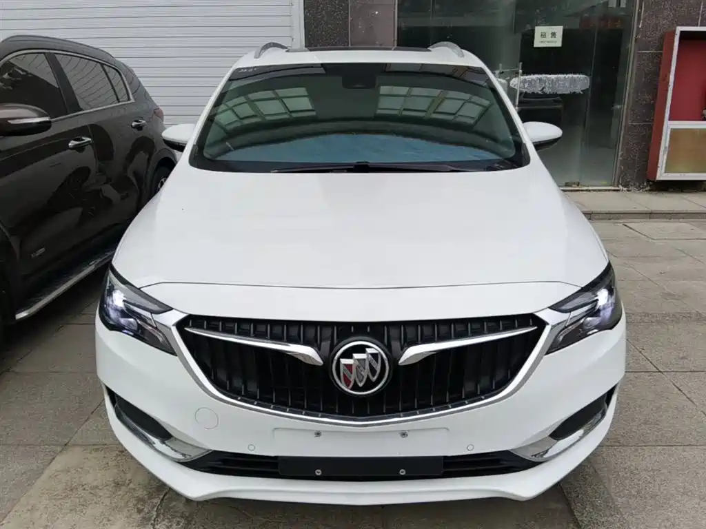 BUICK GL6