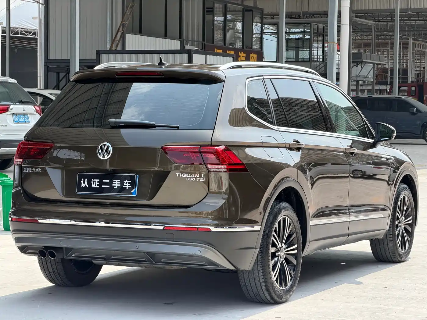 Volkswagen Tiguan L 2017 330TSI Automatic 2WD Flagship Edition фото 15