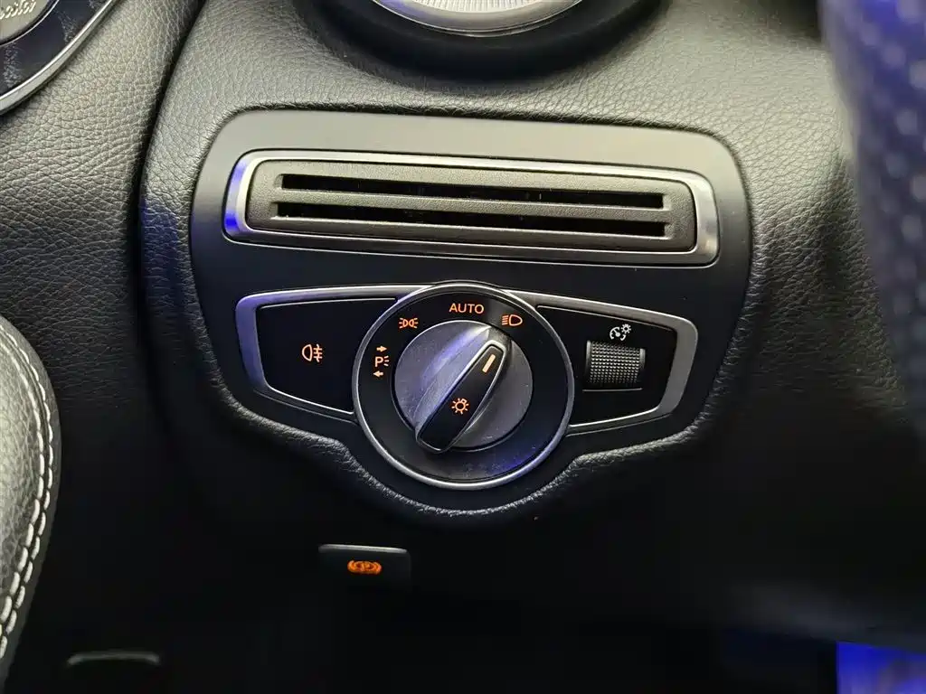 Mercedes-Benz C-Class 2020 C 260 L Sport фото 21