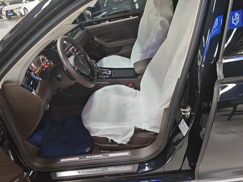 Volkswagen Phideon 2023 2021 380TSI Premium Edition