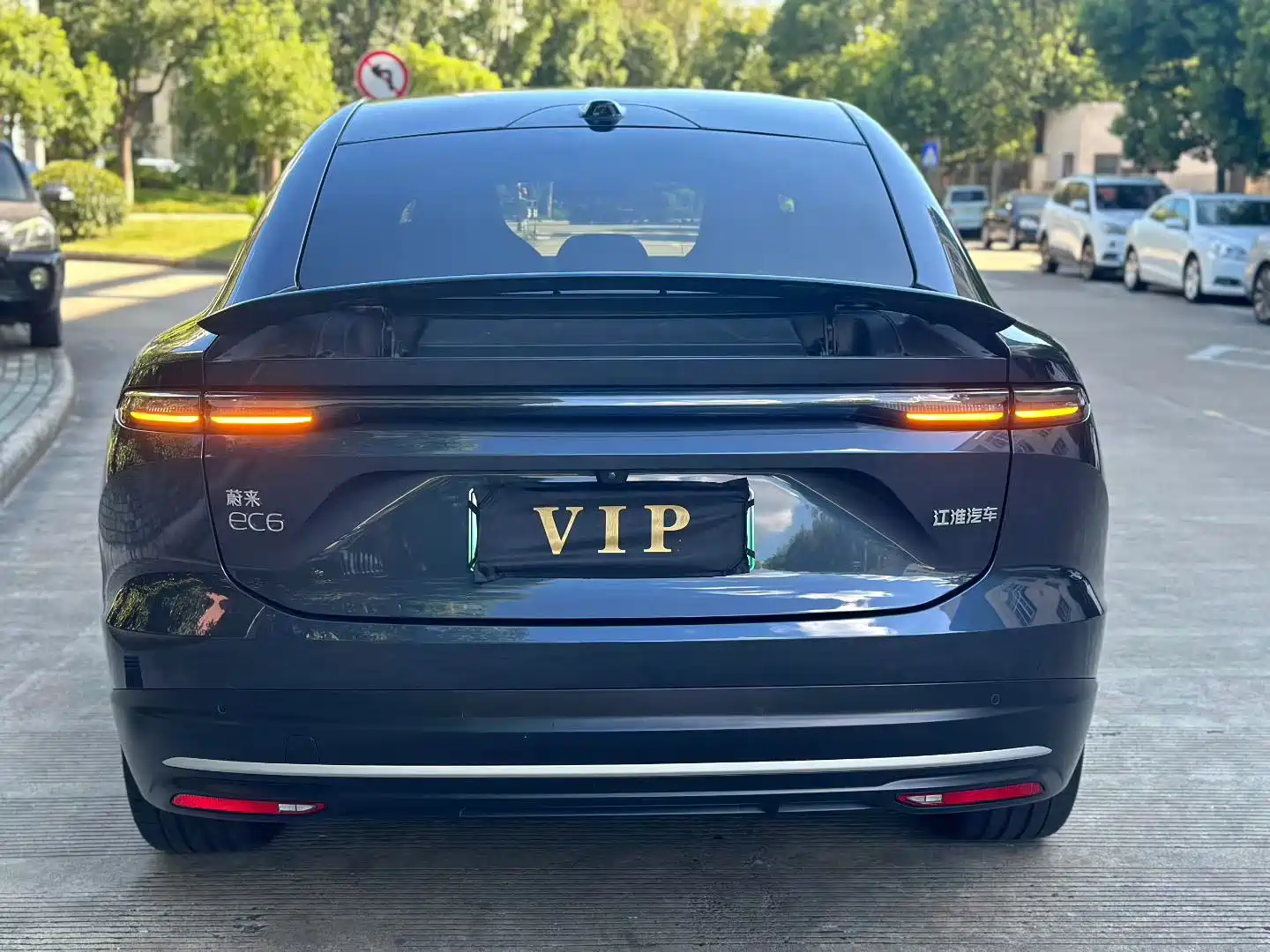 Фото 8 - NIO EC6