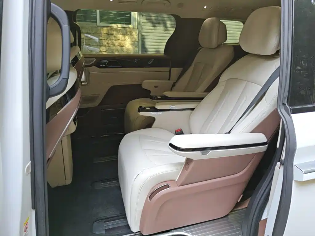 Photo 17 - BYD Xia