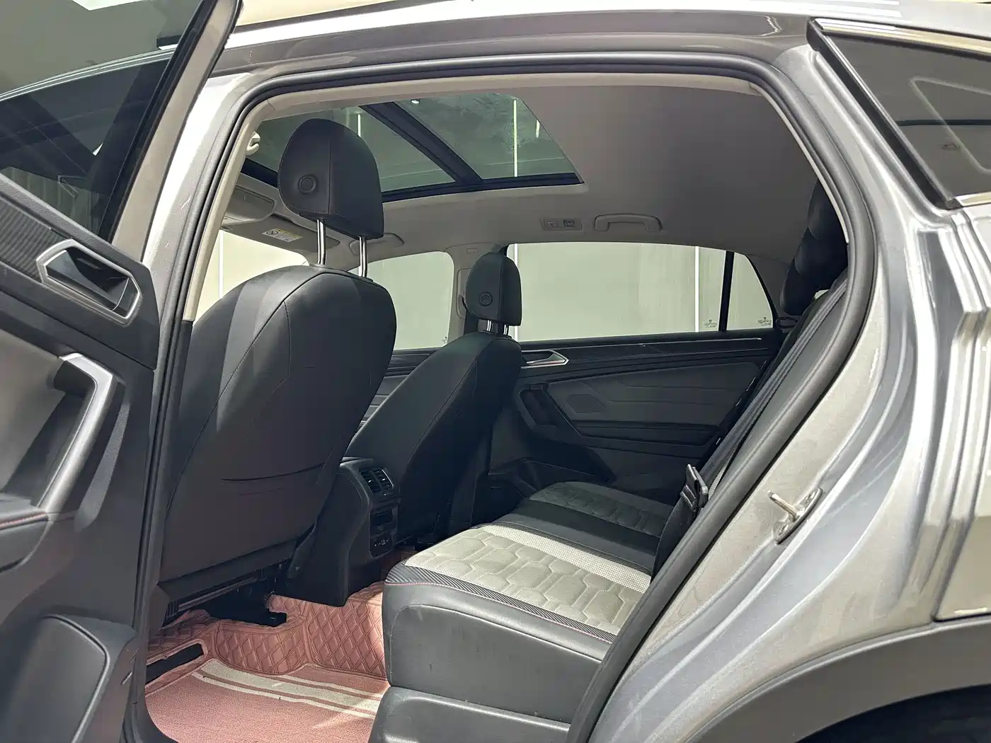 Volkswagen Tiguan X 2023 2023 330TSI 2WD Flagship