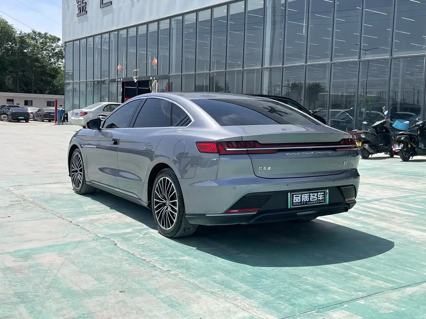 BYD Han 2020 EV Extended Range Luxury фото 16